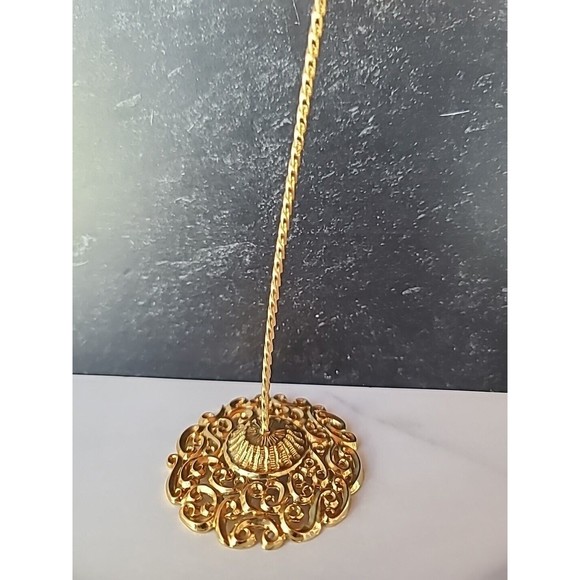 Eggspressions Gold Tone Hook - Picture 10 of 10